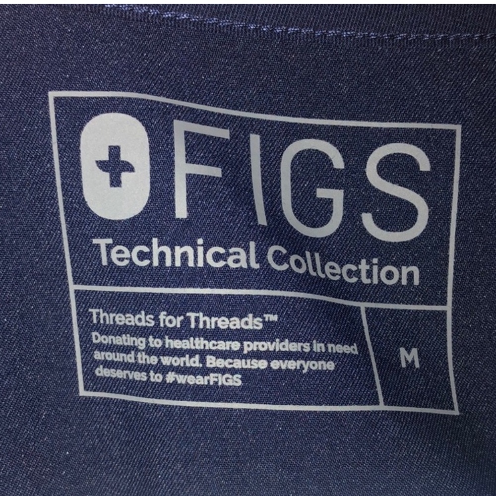 Excellent Condition Pristine Figs Navy Catarina S… - image 8